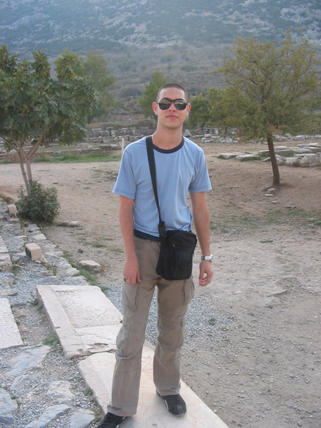 Marko i drustvo u Efesu (Turska) 19 AU.jpg